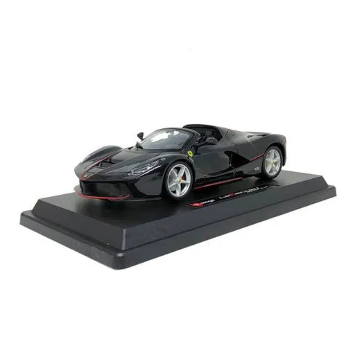 Miniatura Carro Ferrari Laferrari Aperta 1/24 Race e Play Preto Bburago 26022