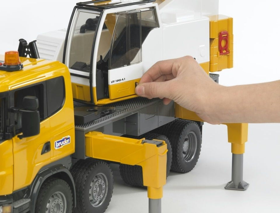 Scania R-Series truck with Liebherr crane
