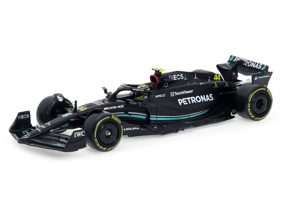 Fórmula 1 Mercedes Benz W14 Lewis Hamilton 2023 c/ Piloto 1:24 Bburago
